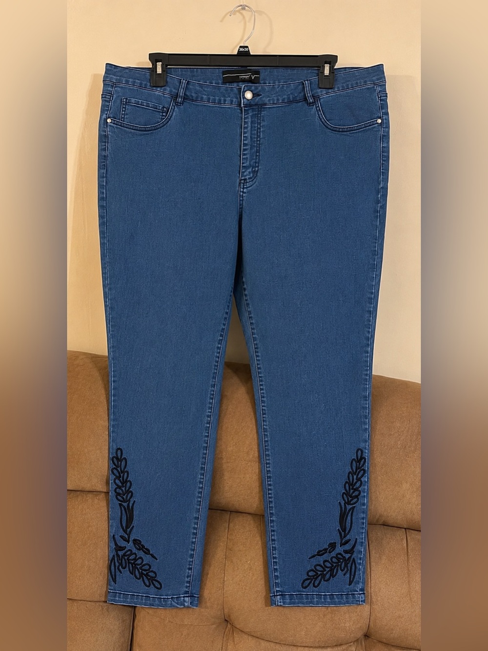 EUC Venezia Ankle Jeans Size 22